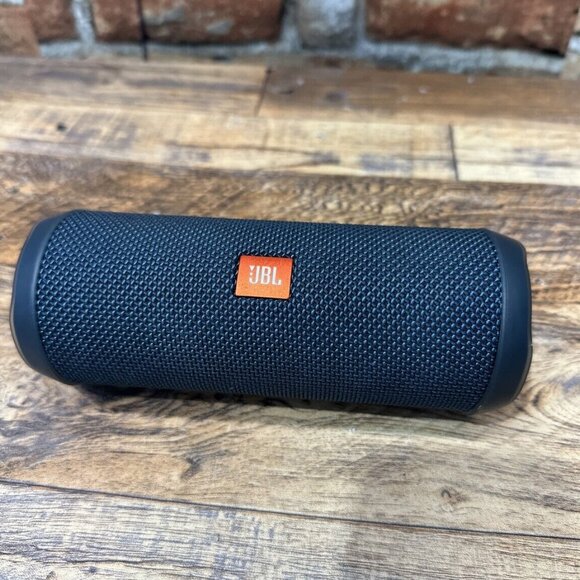 JBL Flip 4 Blue Portable Bluetooth Speaker / Ipx7 Waterproof - Picture 1 of 5